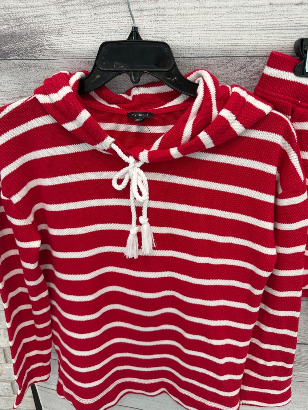 Talbots Red and White Striped Hoodie Top and Shorts Set❤️🤍 - Picture 2 of 9
